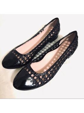 Taryn Rose Beatriz Woven Leather Black Flats Size 8.5